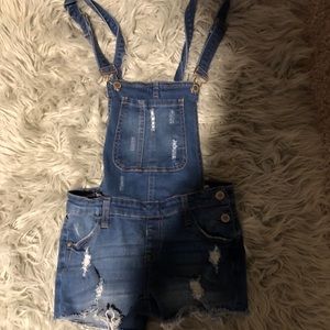 Overall shorts!